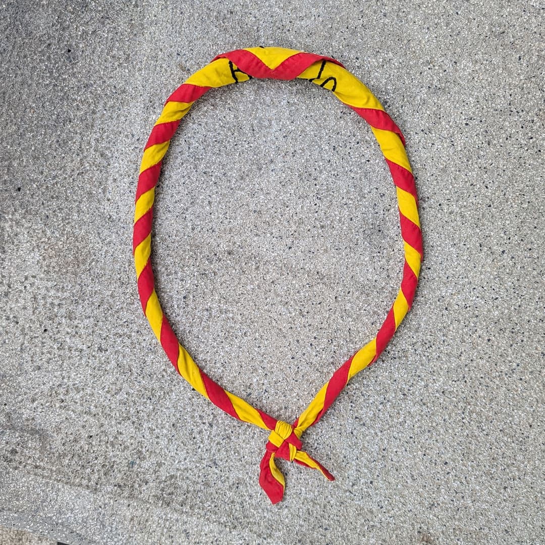 Pfadikrawatte von der Abteilung Pfadi Meile-Herrliberg